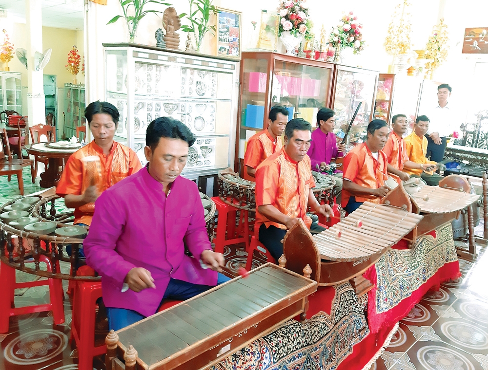 Tìm hiểu về văn hóa âm nhạc của đồng bào Khmer với Nhạc ngũ âm