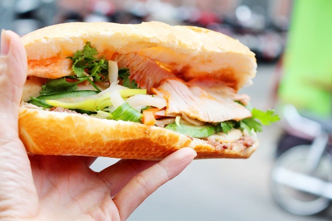 Top 5 xe bánh mì ngon trứ danh ở Sài Gòn