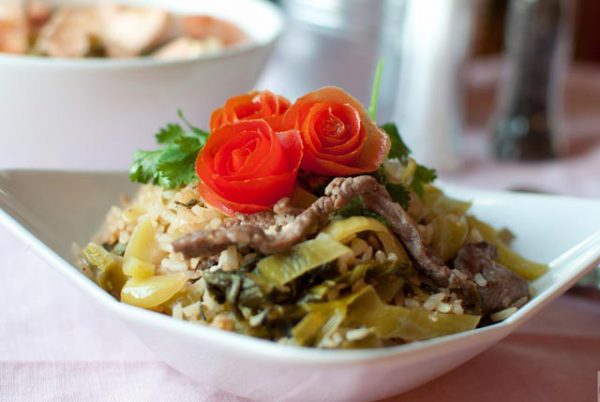 Tìm hiểu món cơm rang bò Hà Giang ngon nức tiếng và điểm đặc biệt của món ăn này