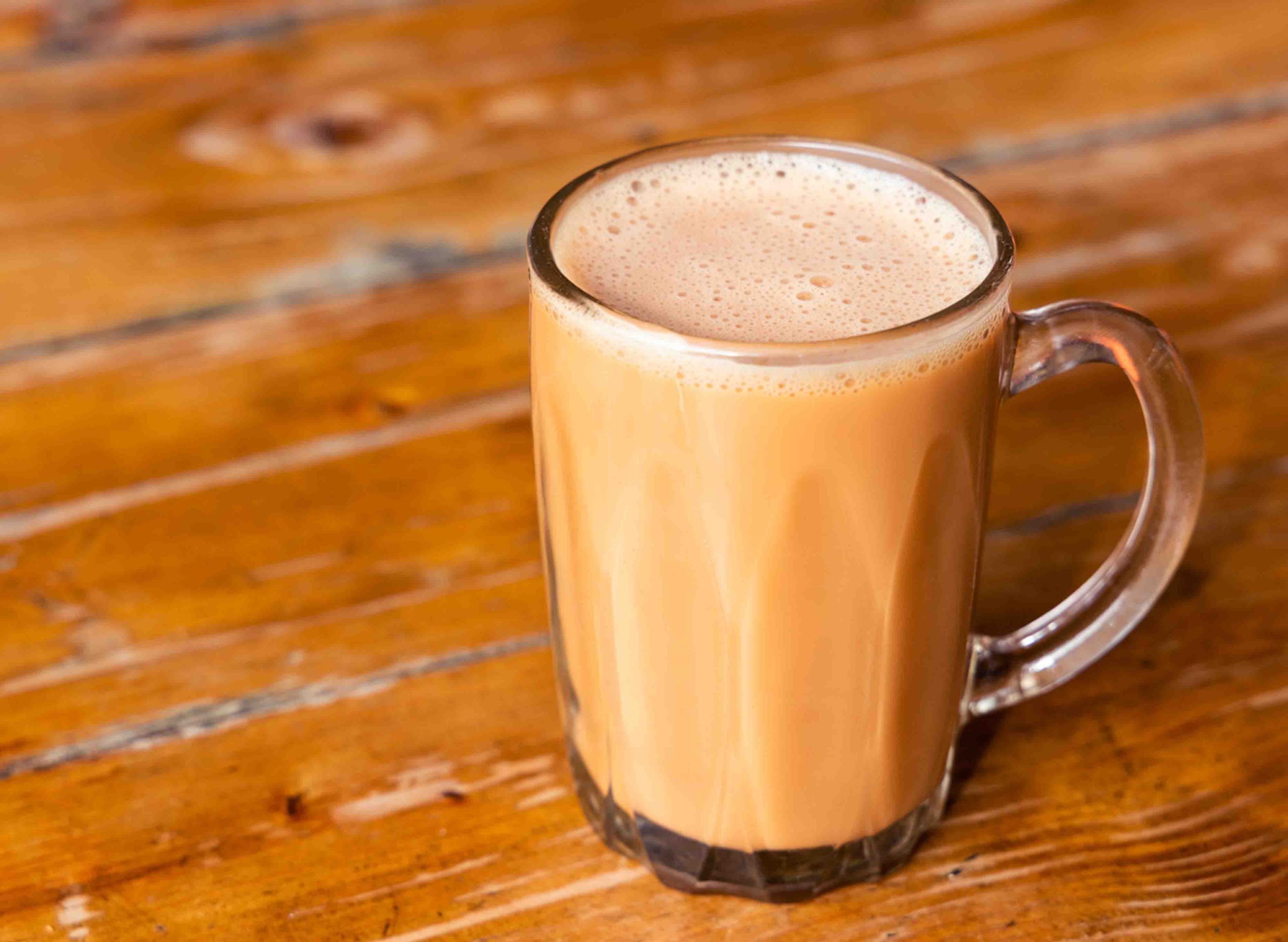 Teh Tarik – một loại trà sữa của Malaysia cuốn hút thực khách