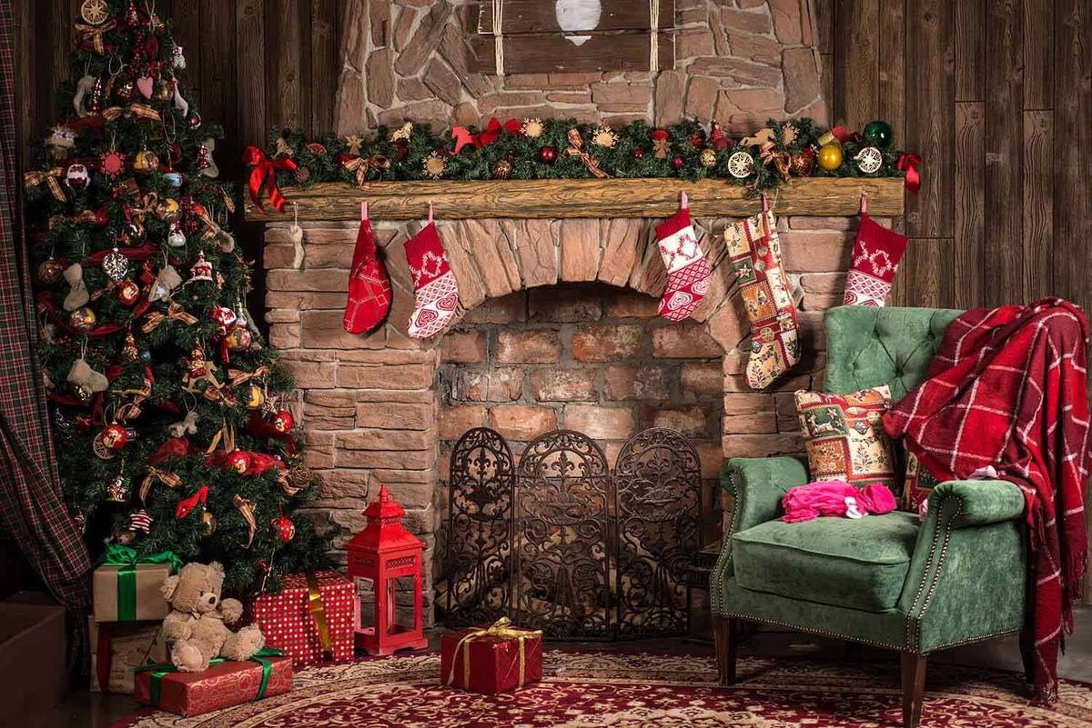 Một không gian ngập tràn không khí Giáng Sinh sẽ được tái hiện qua những hình ảnh trang trí nhà cửa mùa Noel thiên đường. Hãy chiêm ngưỡng những góc nhìn độc đáo để tạo cho căn nhà của bạn vẻ đẹp ấn tượng và đầy lễ hội.