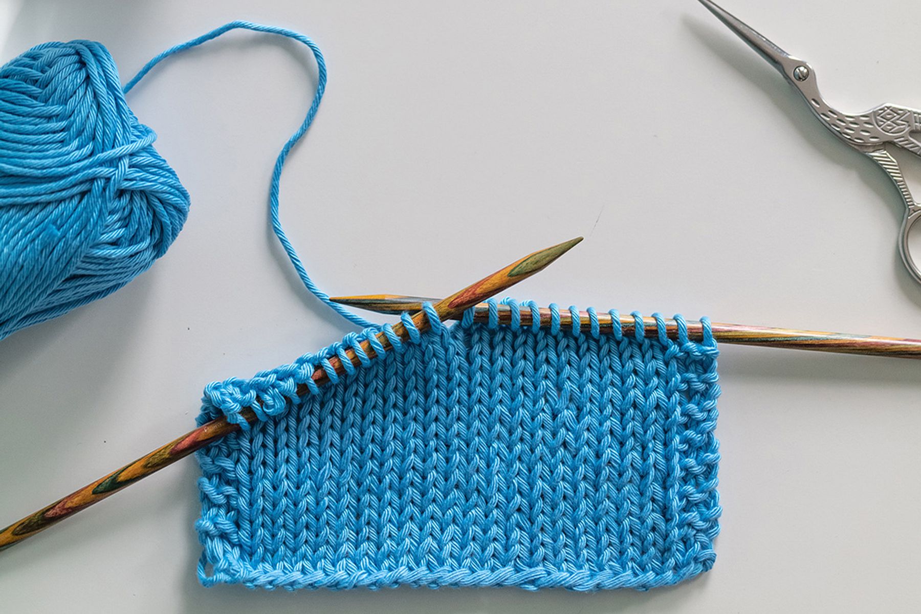 Hướng dẫn chi tiết cách đan len cho người mới bắt đầu chuẩn nhất