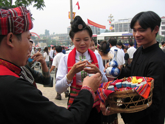 Văn hóa cưới hỏi ở Sơn La